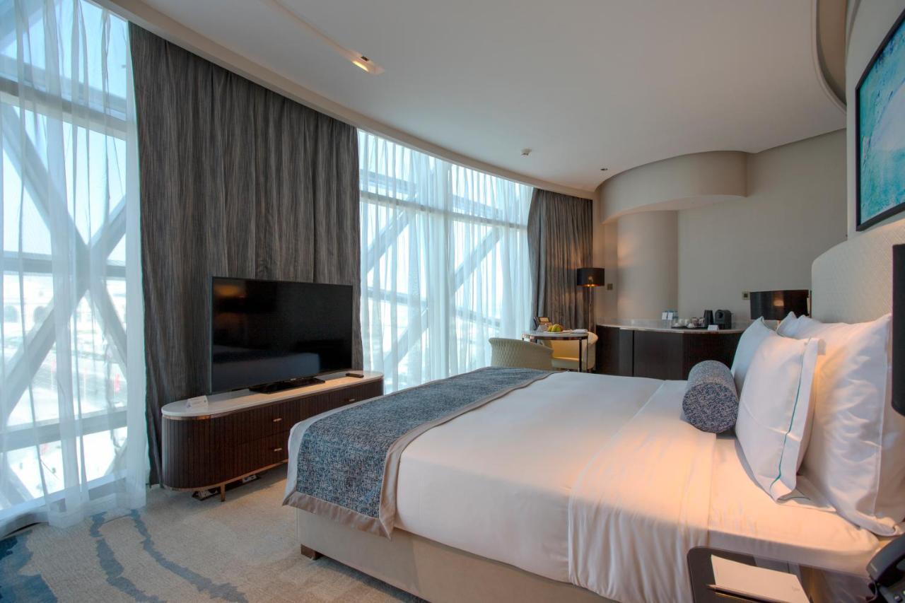 Century Marina Hotel - Lusail Εξωτερικό φωτογραφία A bedroom at the hotel