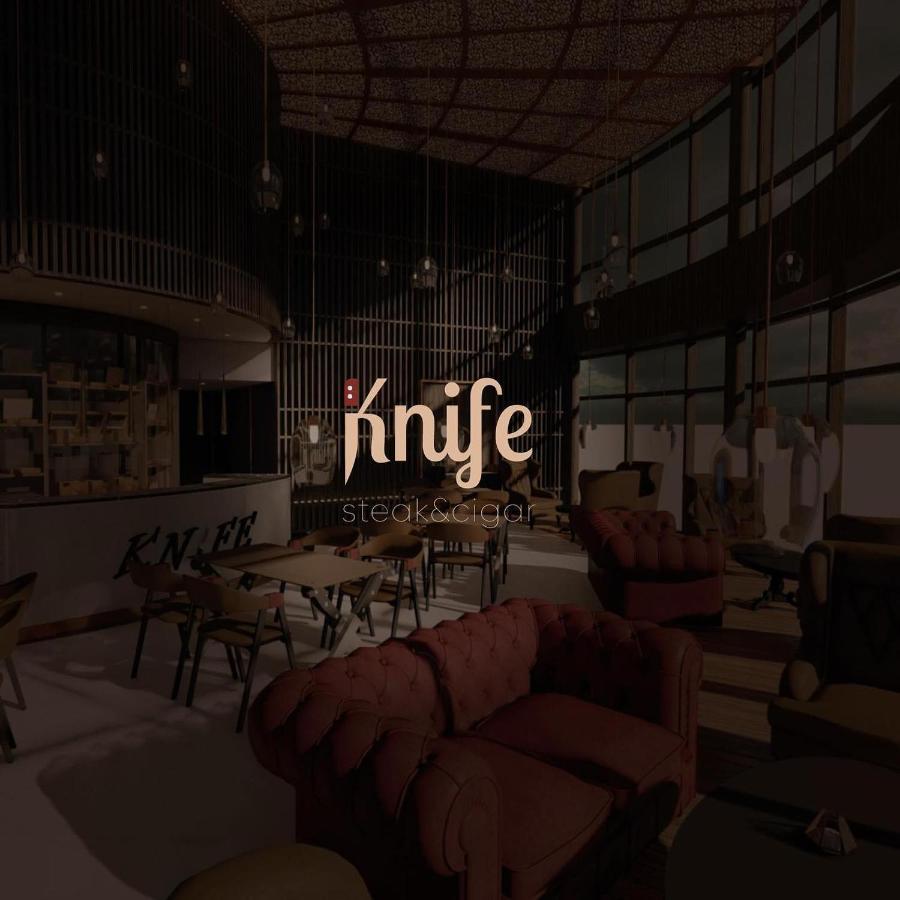 Century Marina Hotel - Lusail Εξωτερικό φωτογραφία Interior of iKnife