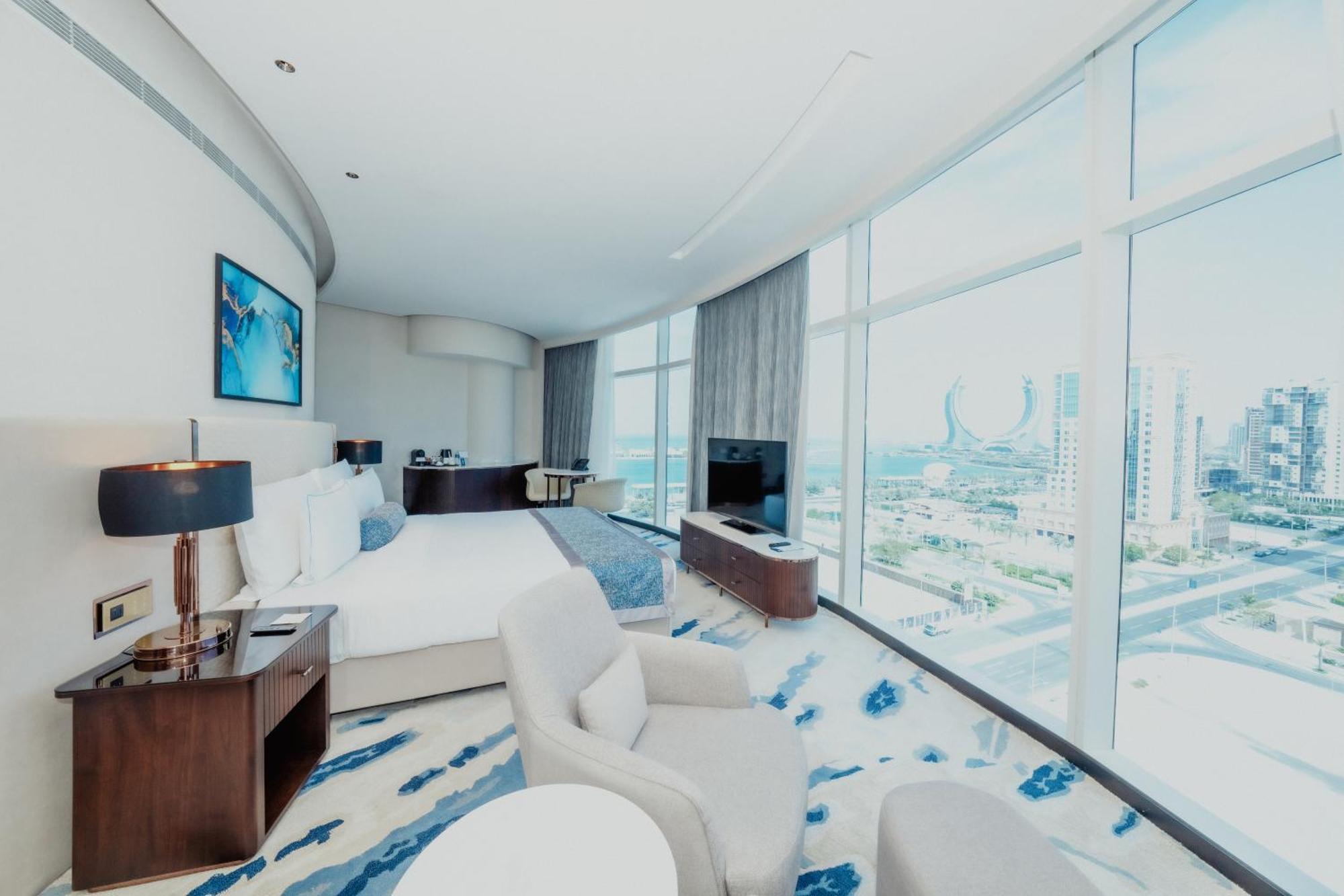 Century Marina Hotel - Lusail Εξωτερικό φωτογραφία A bedroom at the hotel